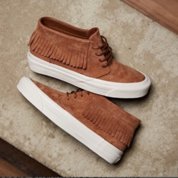 Vans Shoes - NWT Vans Chukka Moc DX Suede, W 8, M 6.5